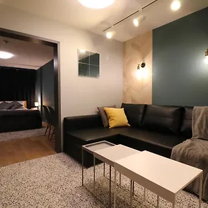 https://glass-shiseikan.sapporo-hotel.com